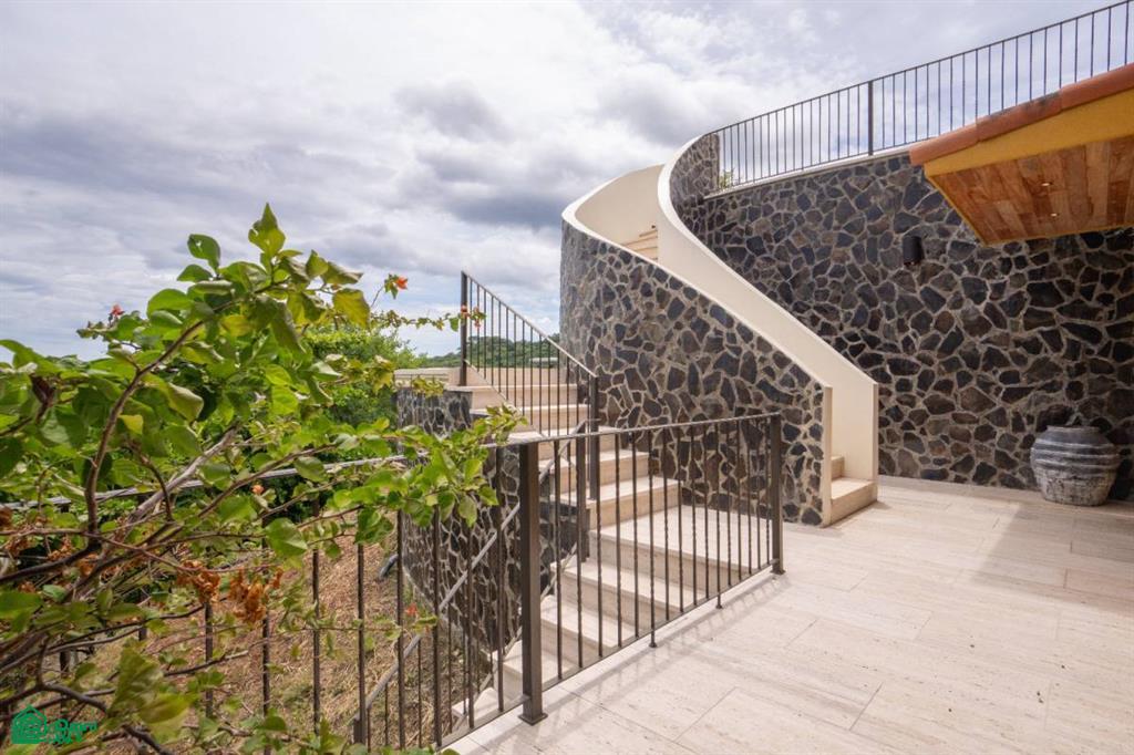 Casa Loro - Luxury Oceanview Estate