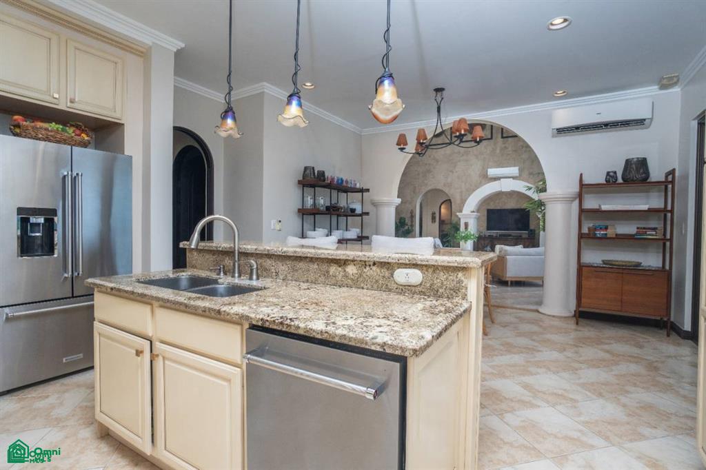 Casa Loro - Luxury Oceanview Estate