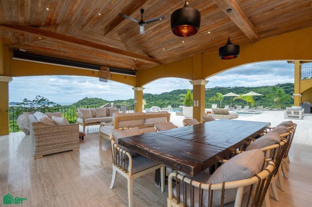 Casa Loro - Luxury Oceanview Estate