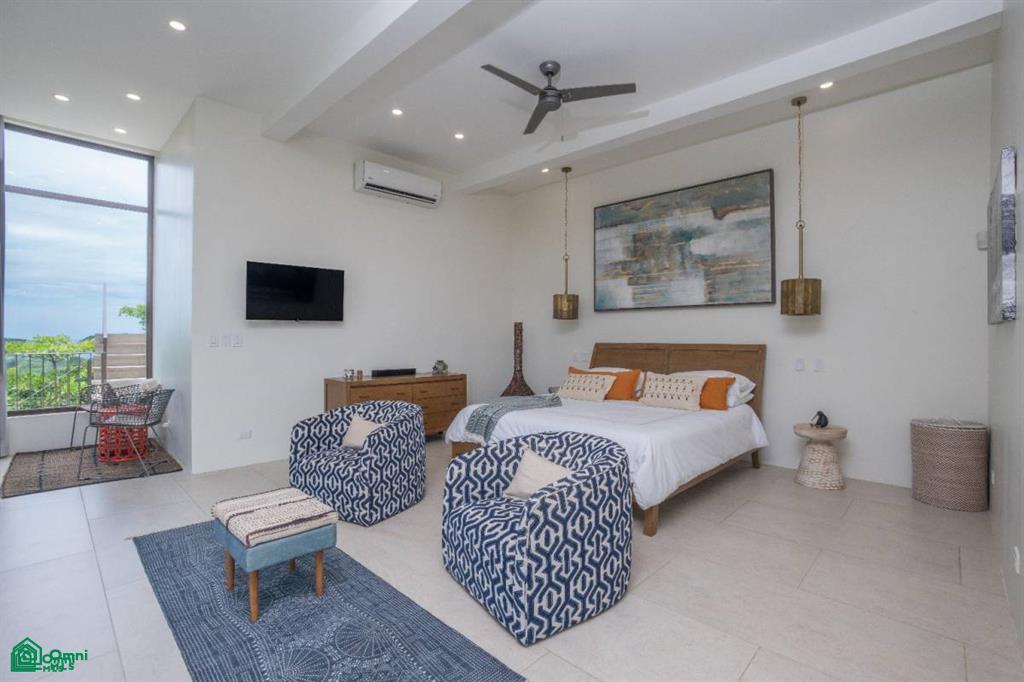 Casa Loro - Luxury Oceanview Estate