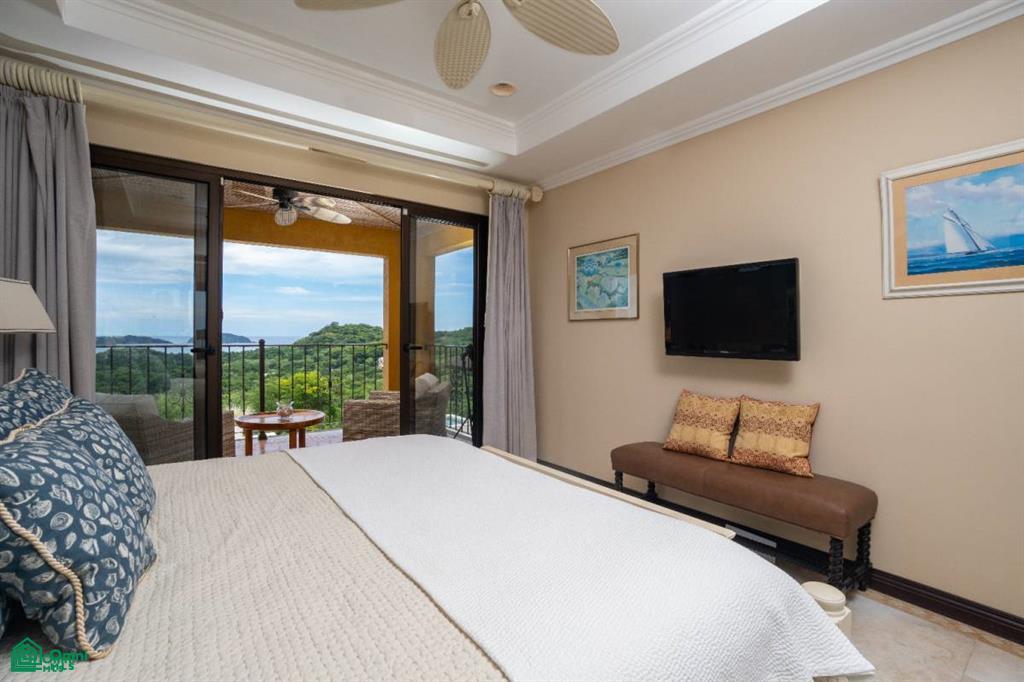 Casa Loro - Luxury Oceanview Estate