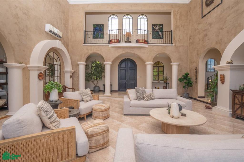 Casa Loro - Luxury Oceanview Estate