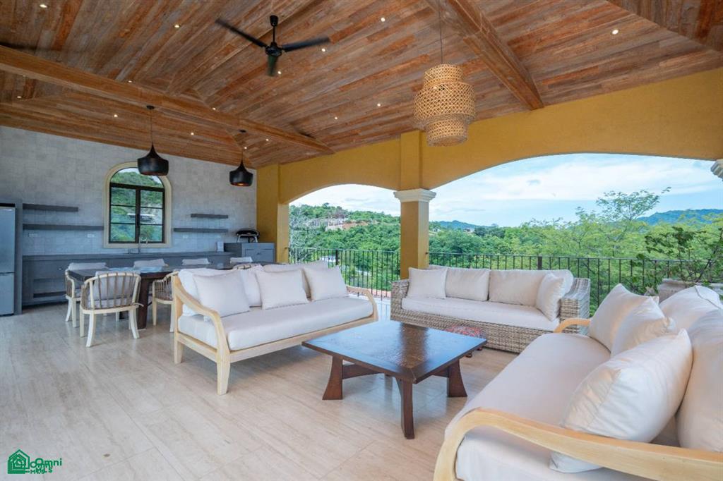 Casa Loro - Luxury Oceanview Estate