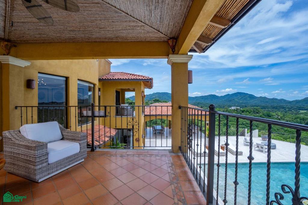Casa Loro - Luxury Oceanview Estate