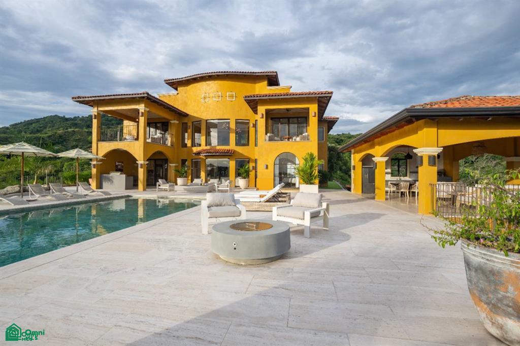 Casa Loro - Luxury Oceanview Estate