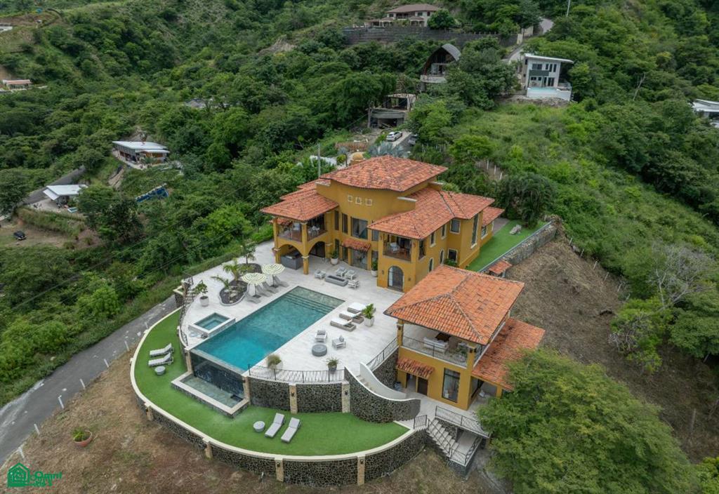 Casa Loro - Luxury Oceanview Estate