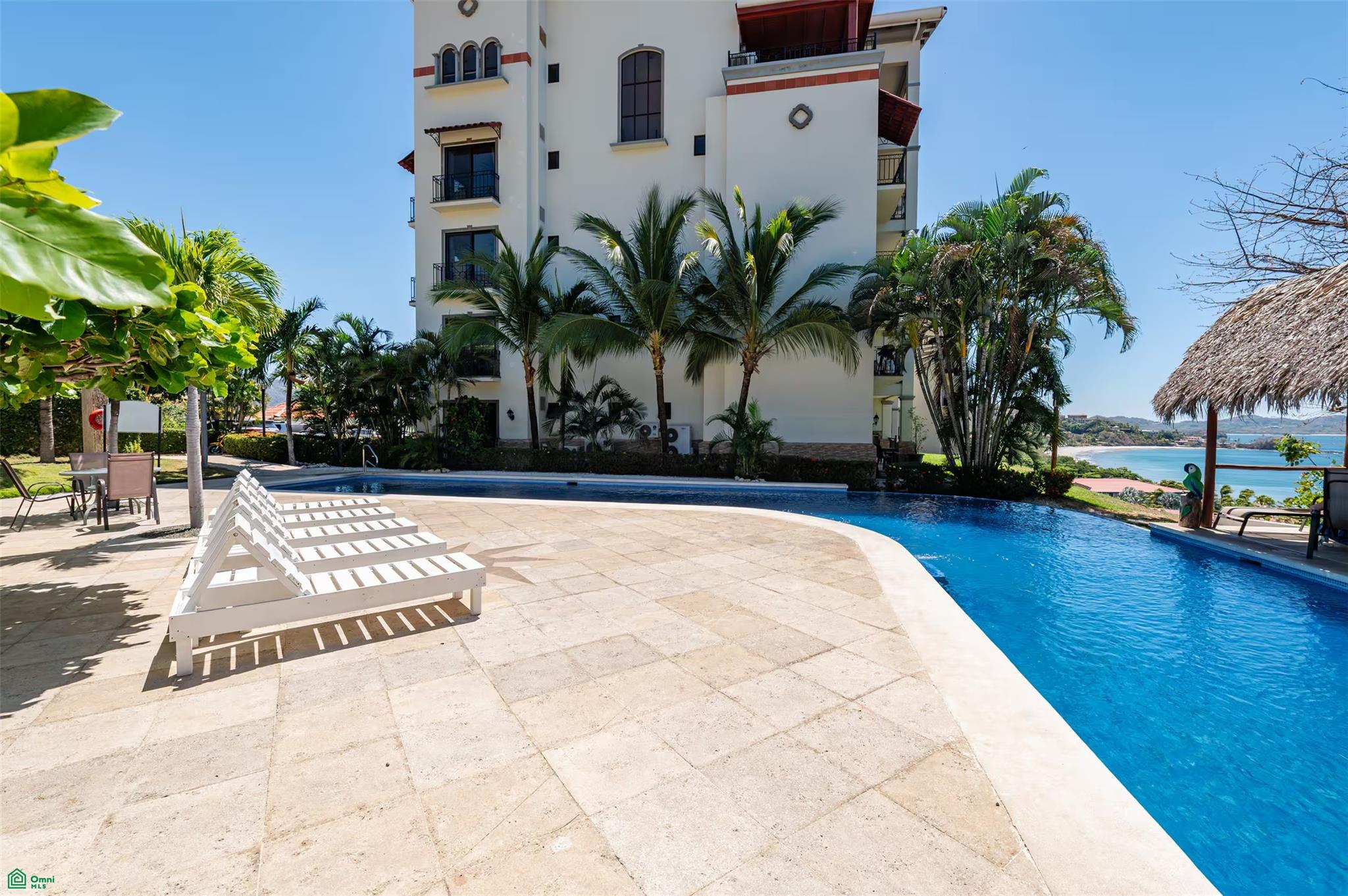 Oceanica 825, Playa Flamingo
