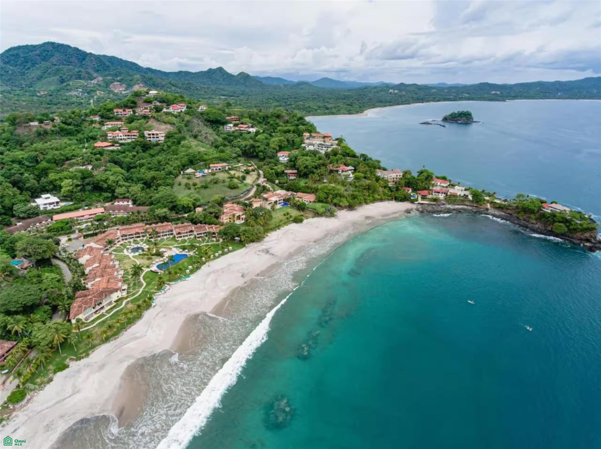 Oceanica 825, Playa Flamingo
