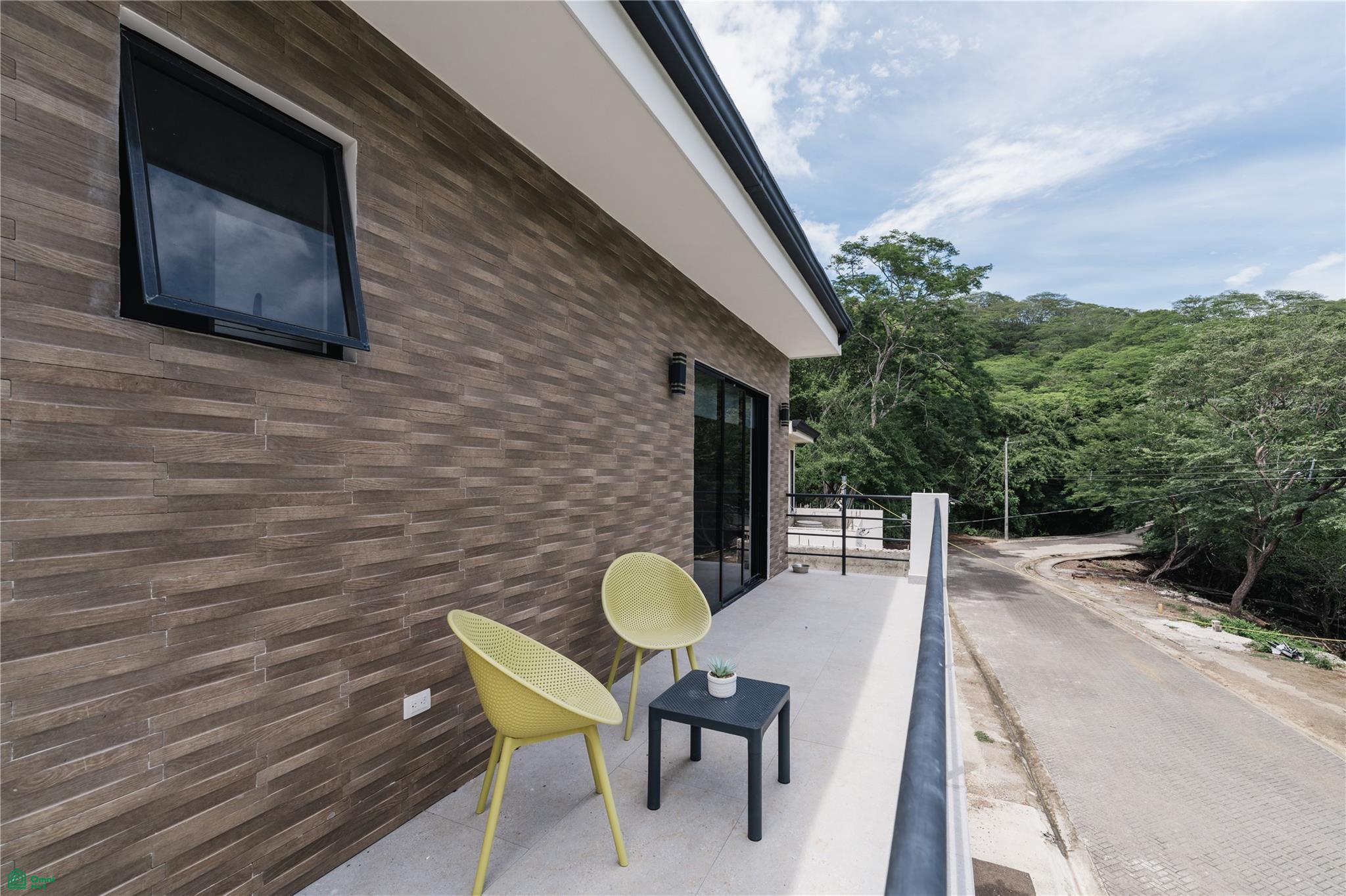 Home in Valle Escondido, Calle San Javier, Tamarindo