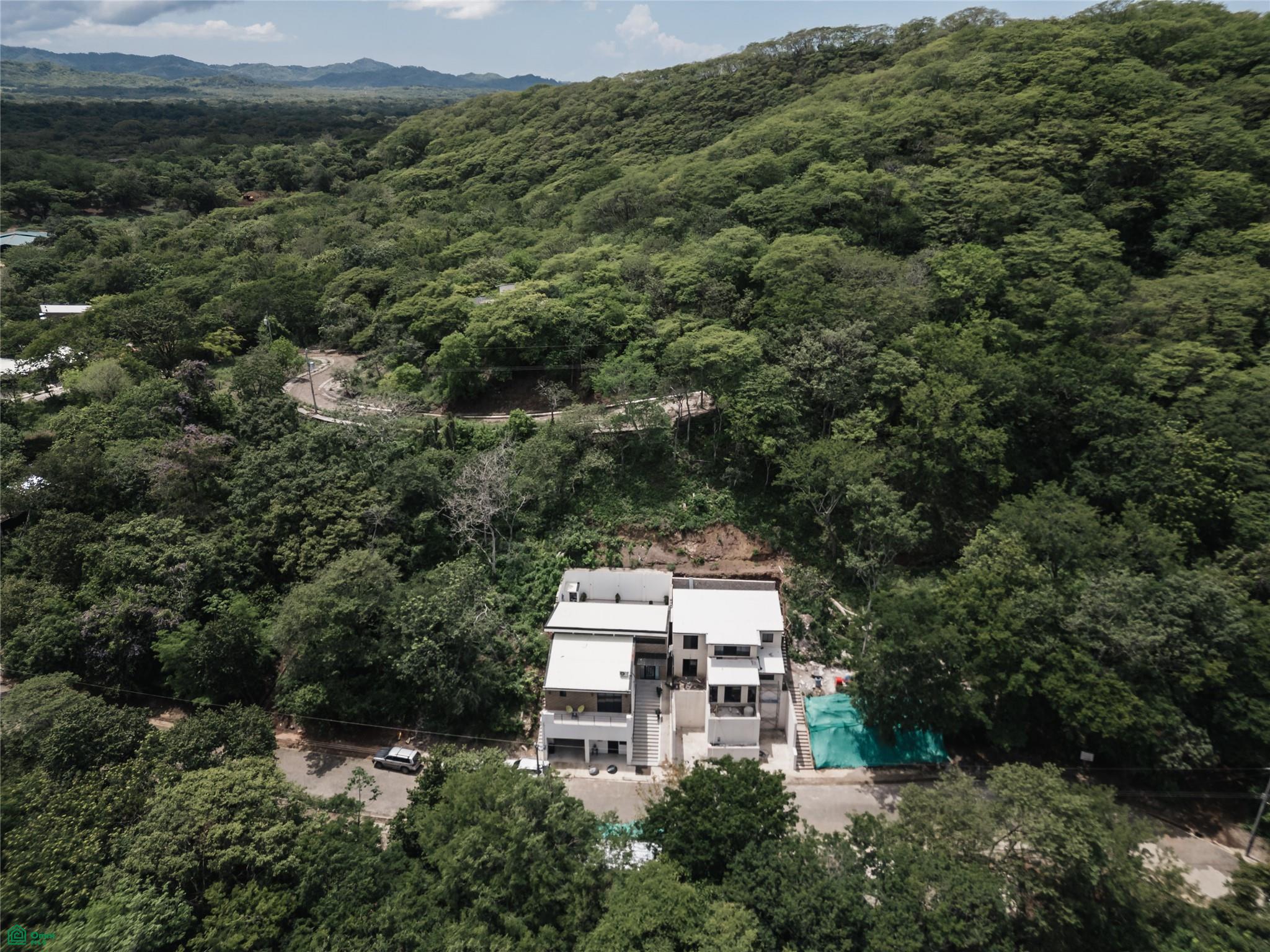 Home in Valle Escondido, Calle San Javier, Tamarindo