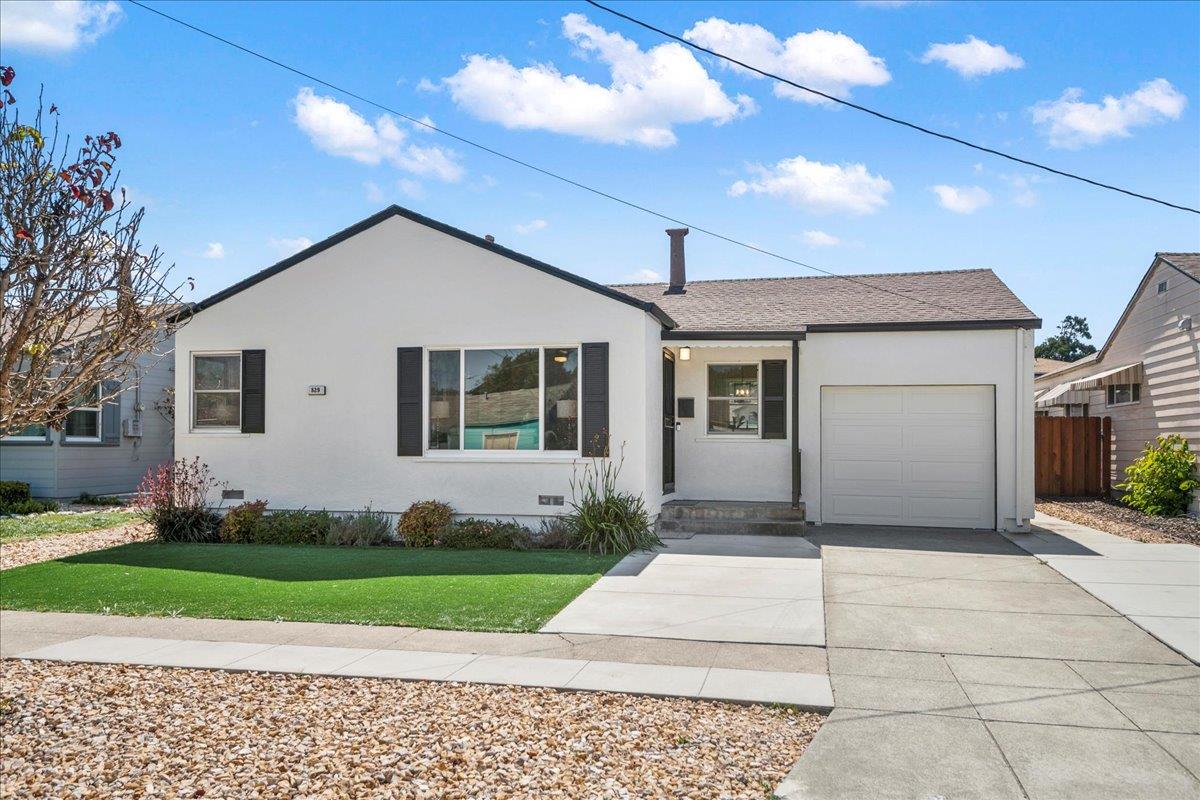 829 Ventura ST