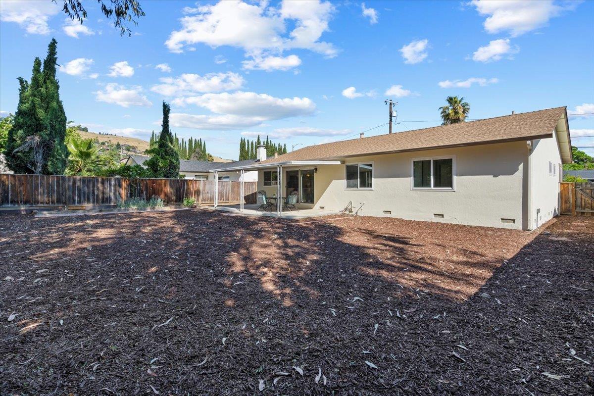 840 Feller AVE