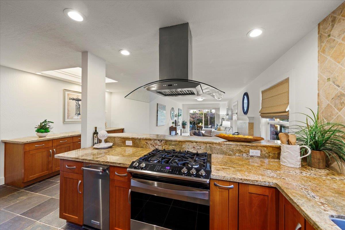 1397 Courtyard DR