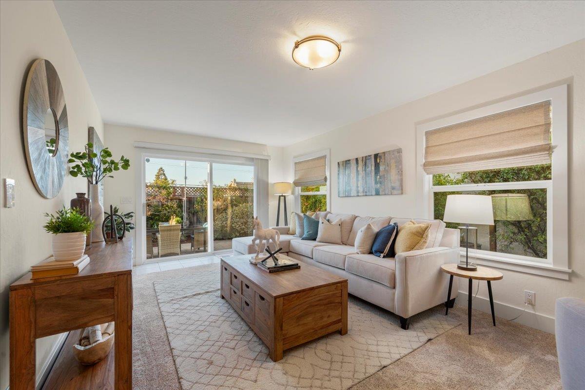1397 Courtyard DR