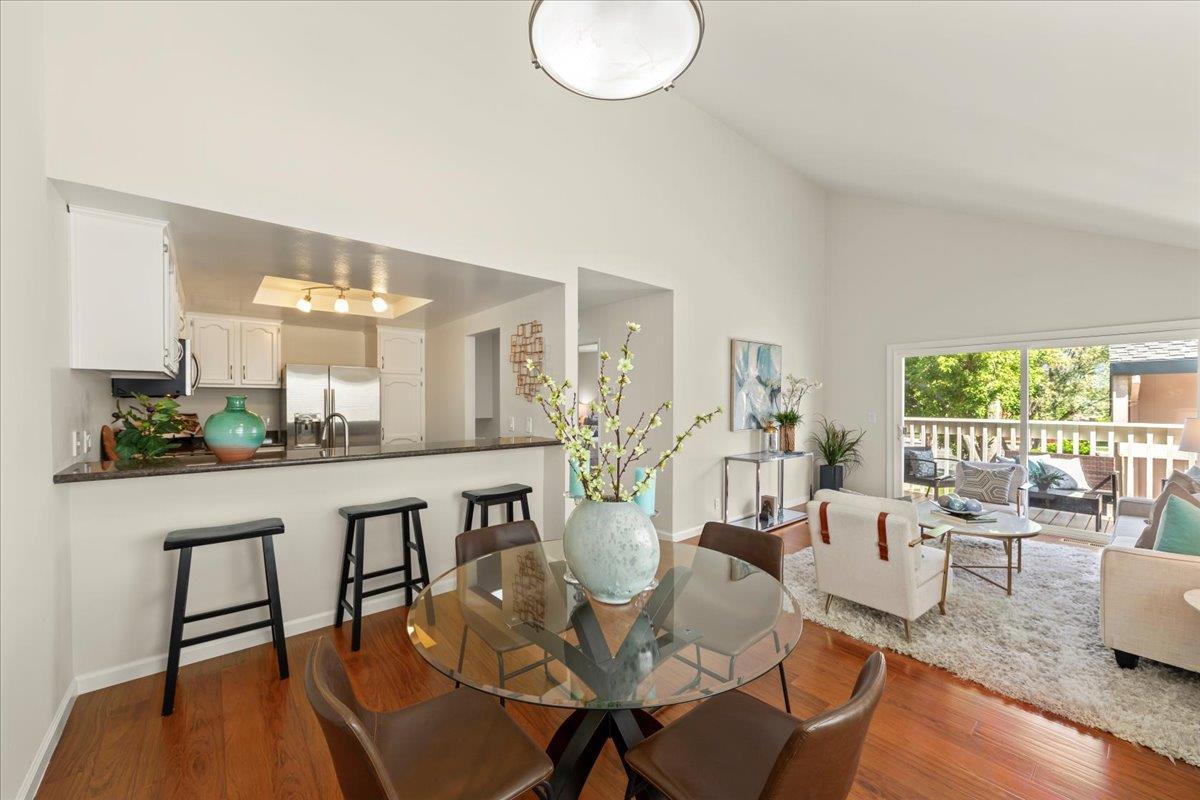 1325 Merrivale West SQ