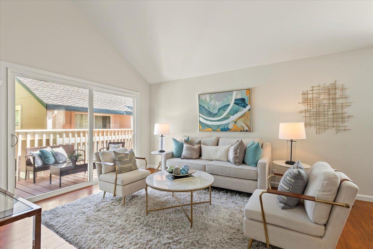 1325 Merrivale West SQ