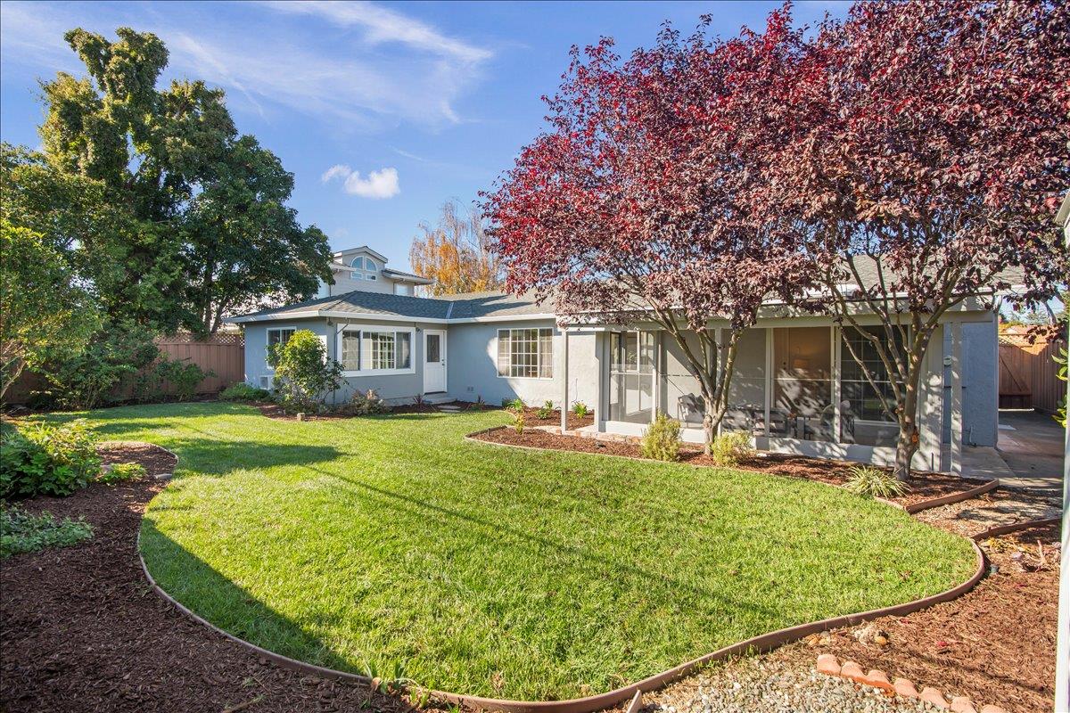 10450 Pineville Avenue