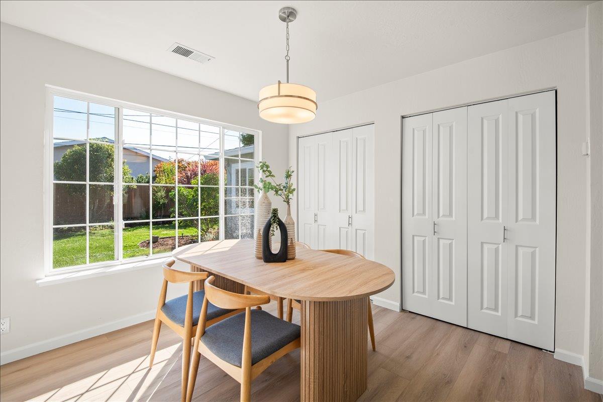 10450 Pineville Avenue