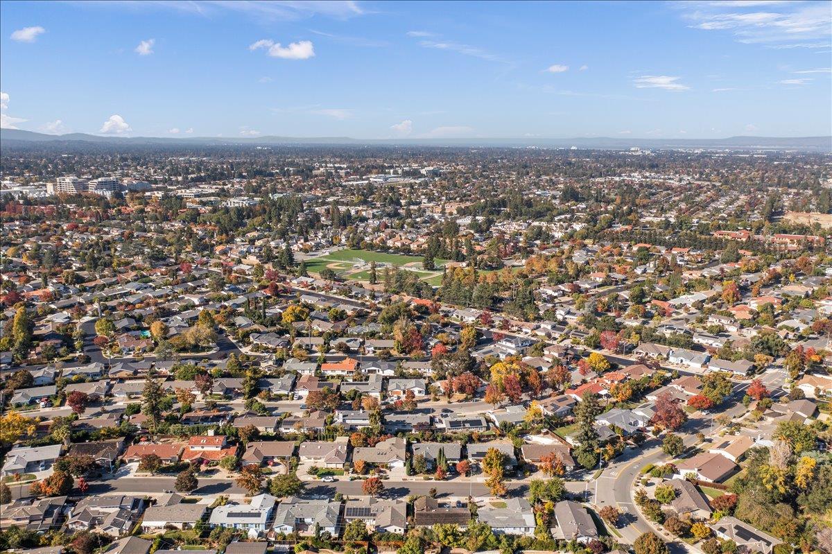 10450 Pineville Avenue