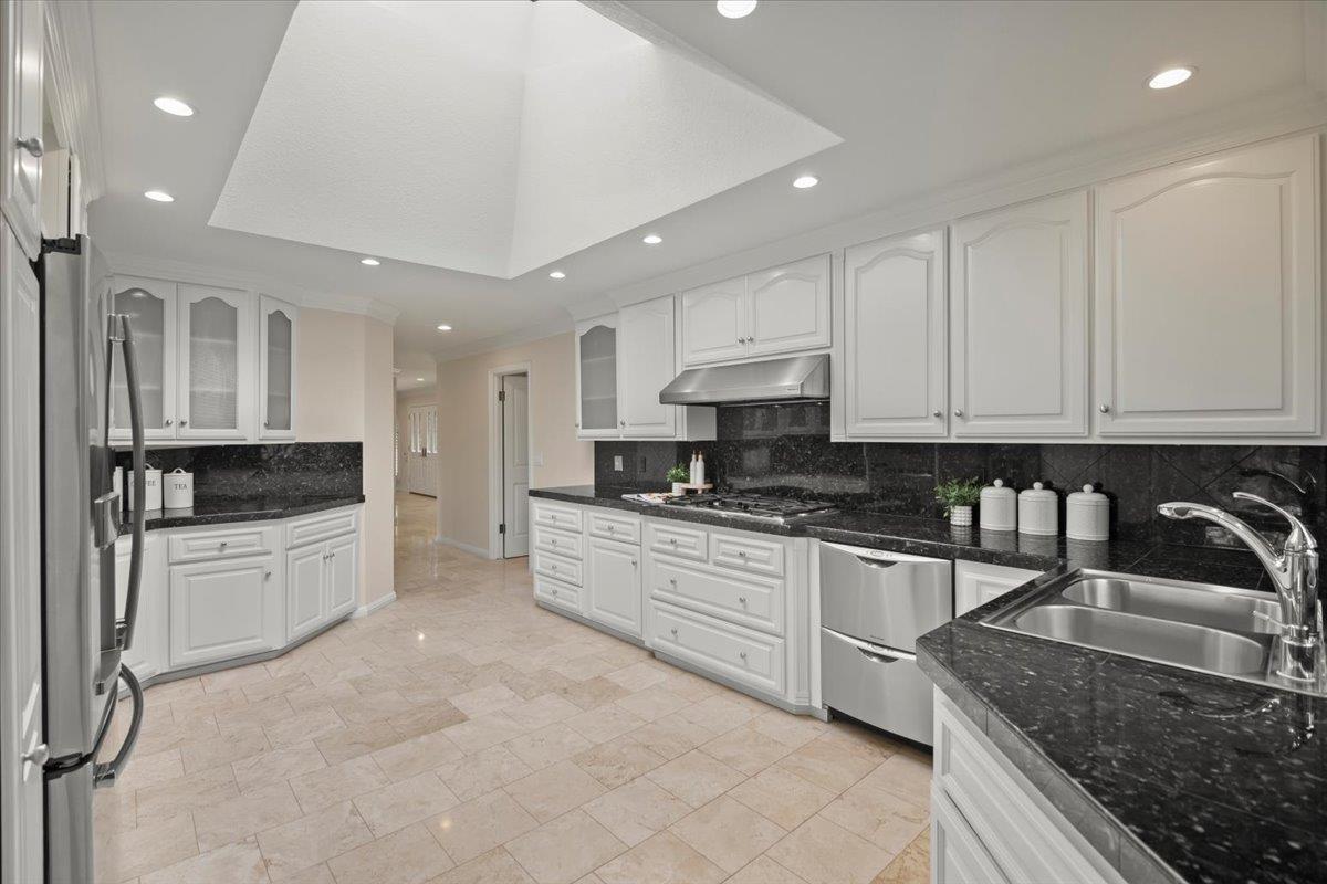 1321 Echo Valley Drive