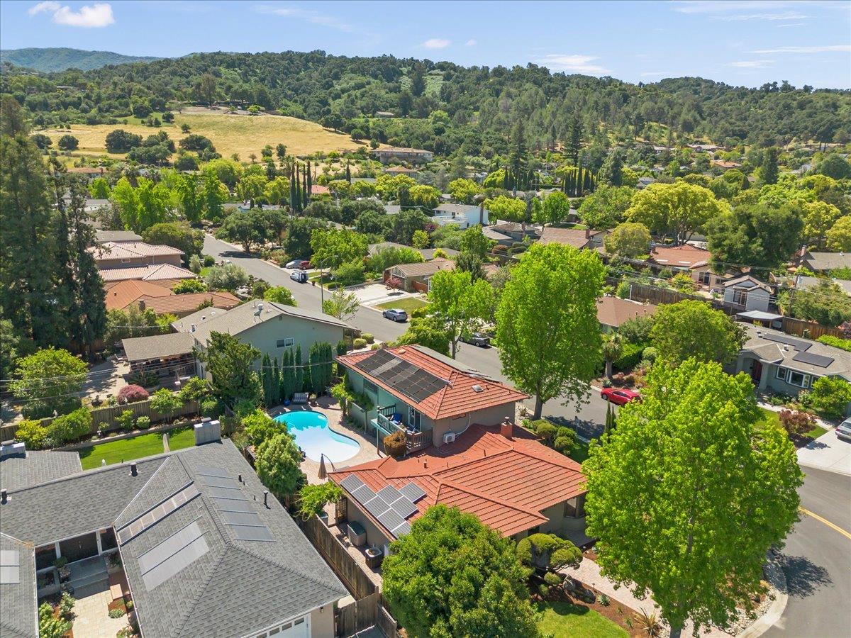 272 Belblossom Way