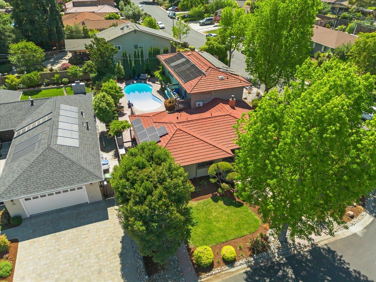 272 Belblossom Way