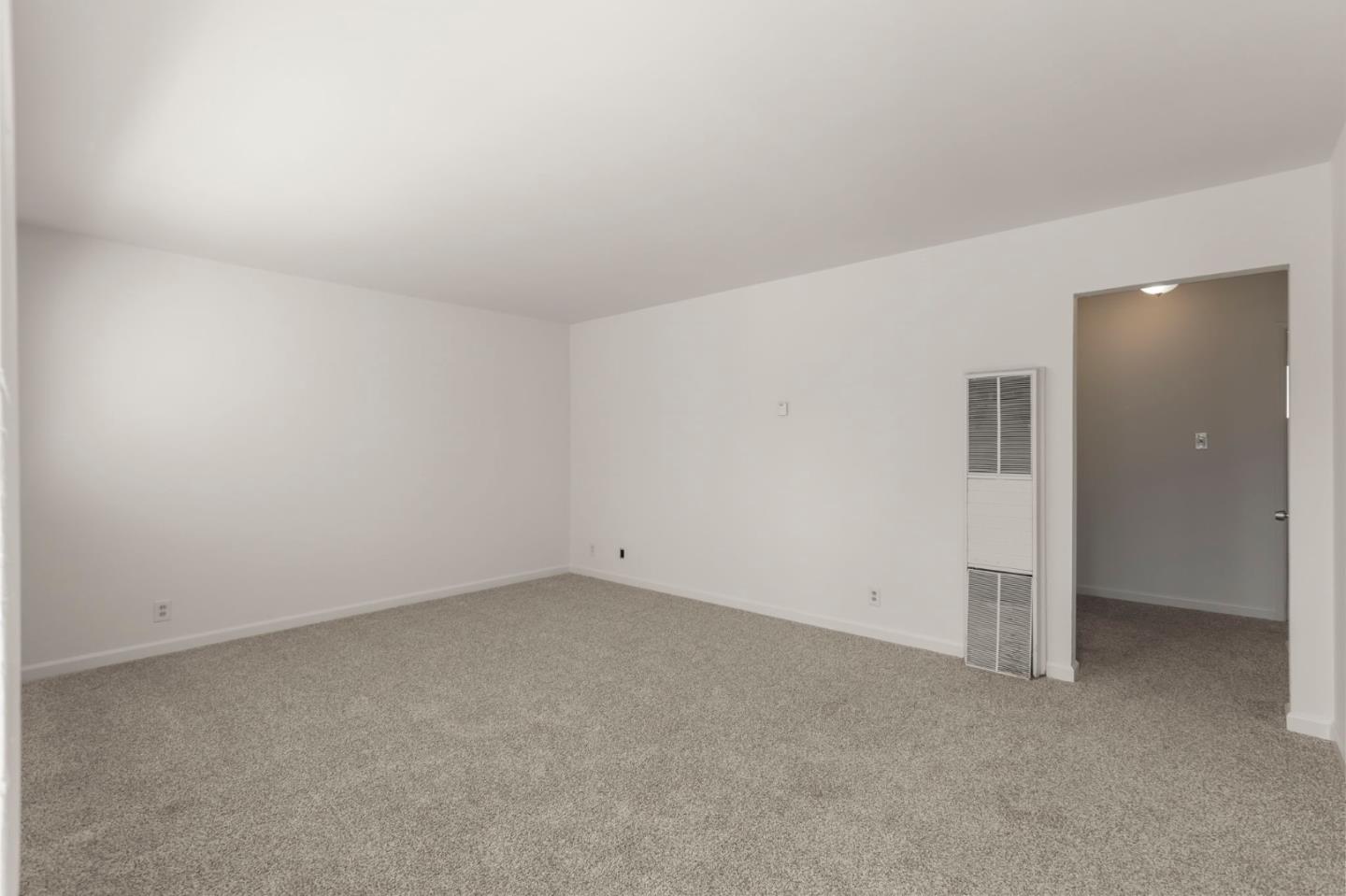 2855 Joseph AVE