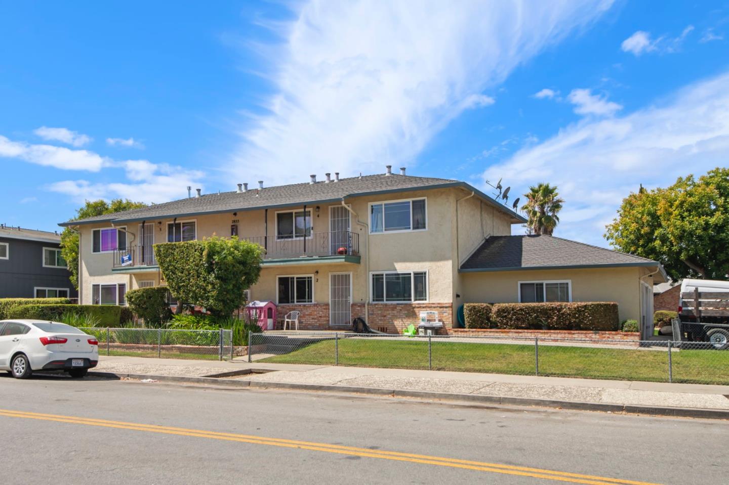 2855 Joseph AVE