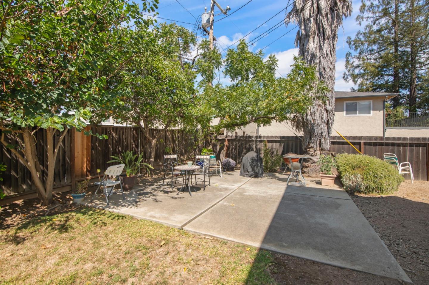 2813 Joseph AVE