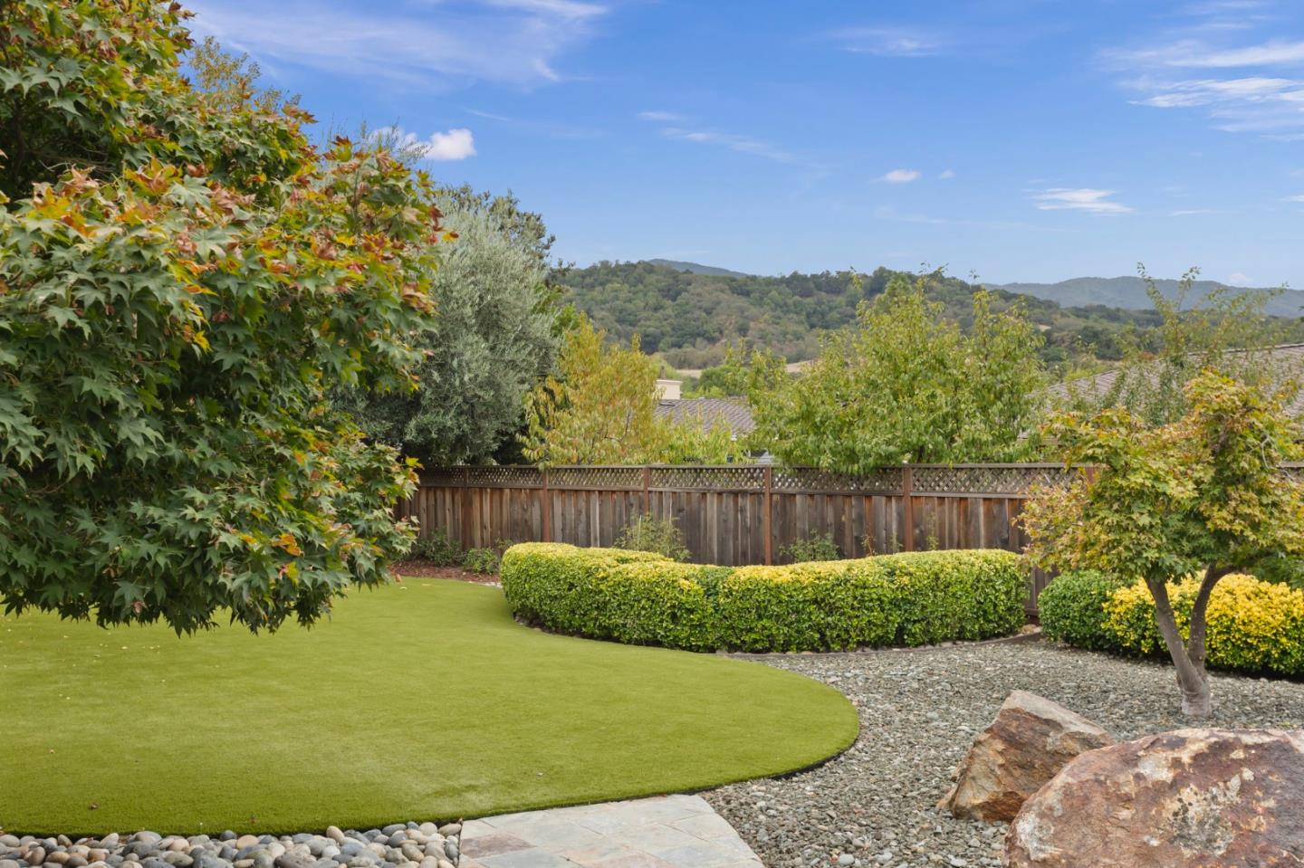 6644 Crystal Springs DR