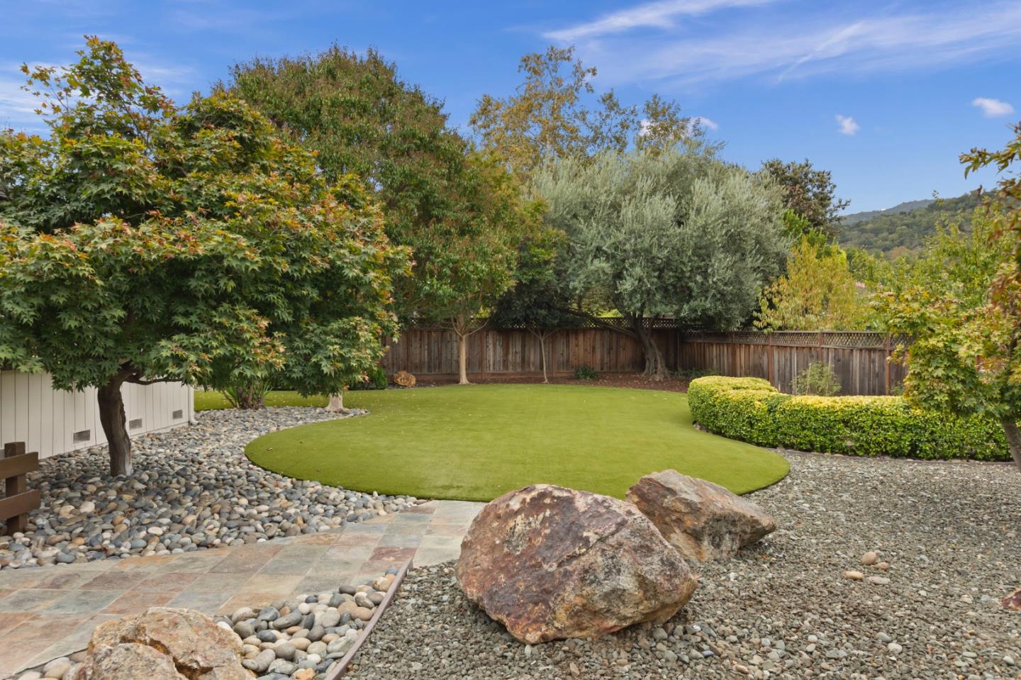 6644 Crystal Springs DR