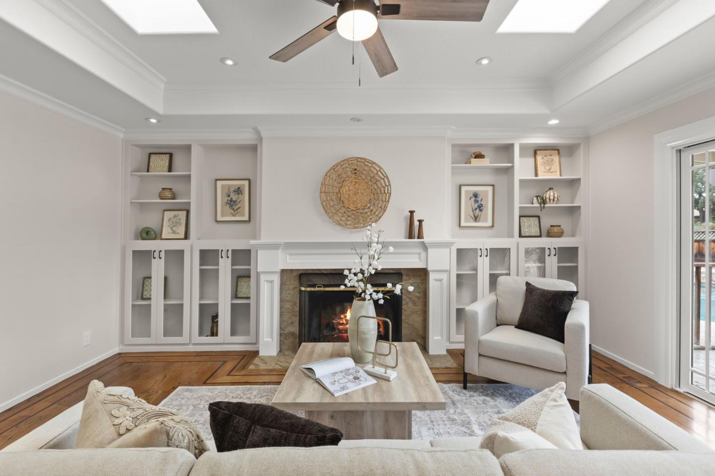 6644 Crystal Springs DR