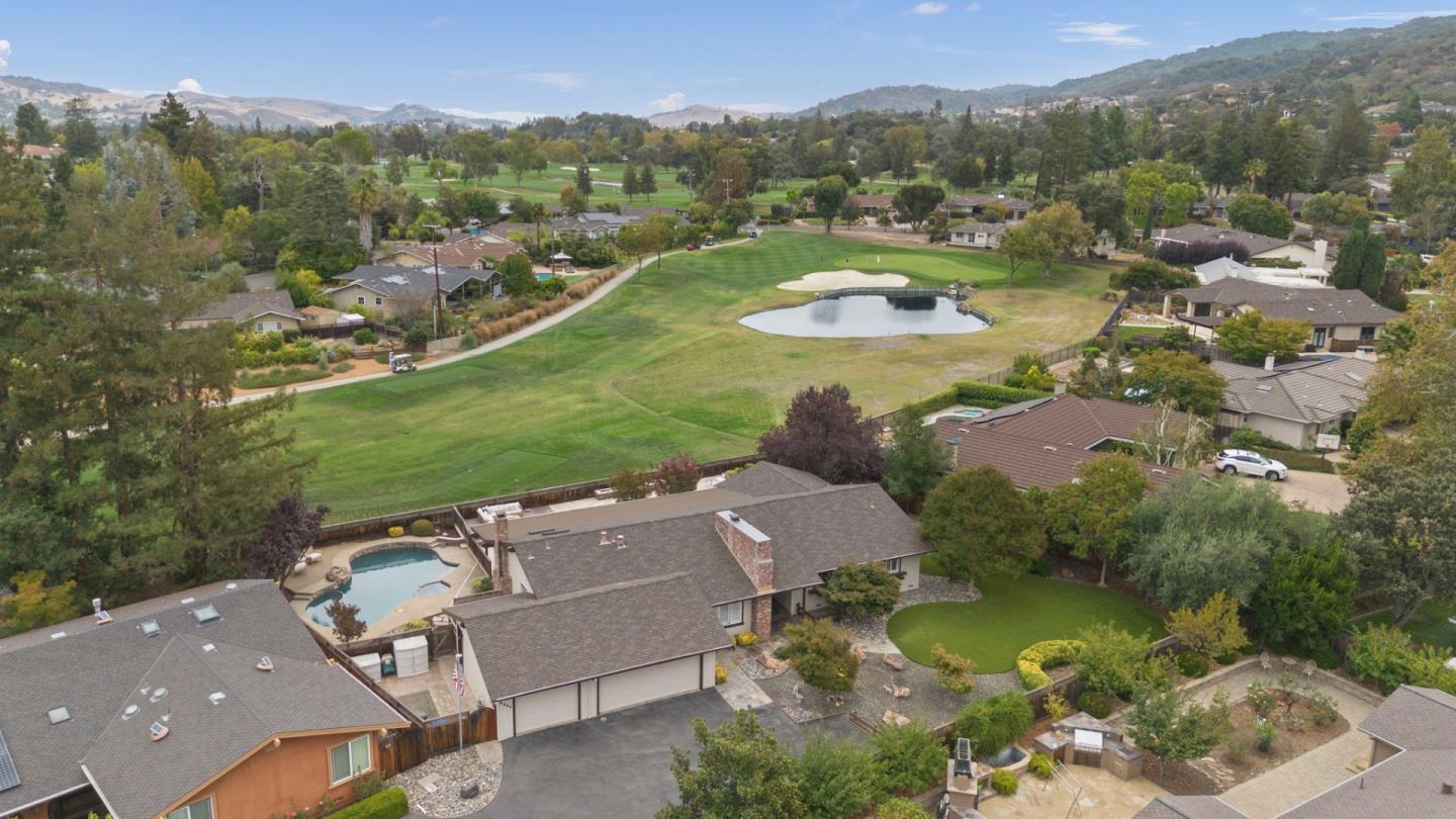 6644 Crystal Springs DR