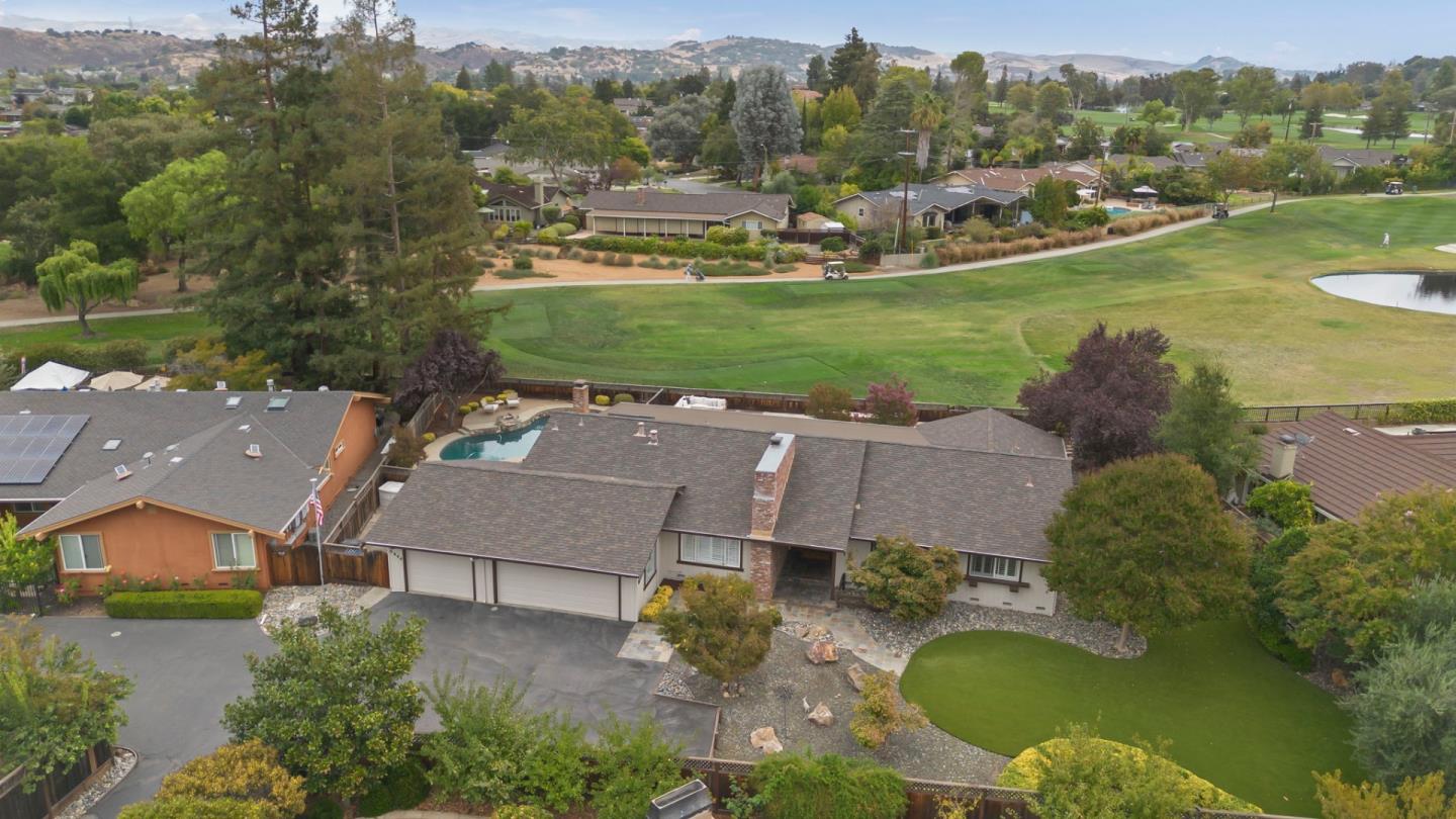 6644 Crystal Springs DR
