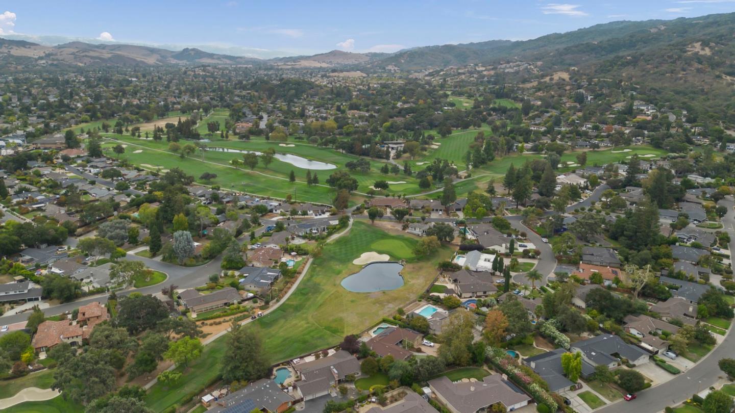 6644 Crystal Springs DR