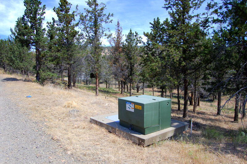 TL 700 NE Irvine Avenue