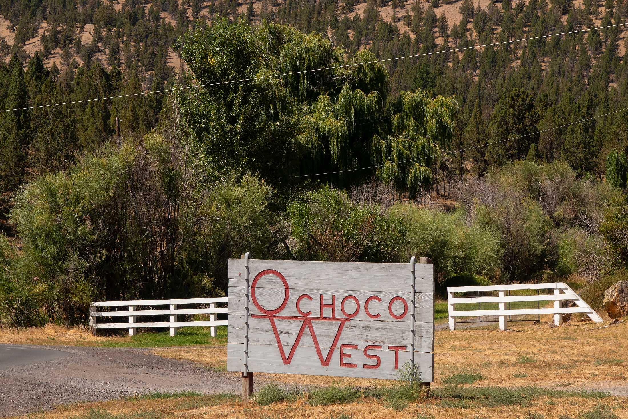 TL 700 NE Irvine Avenue