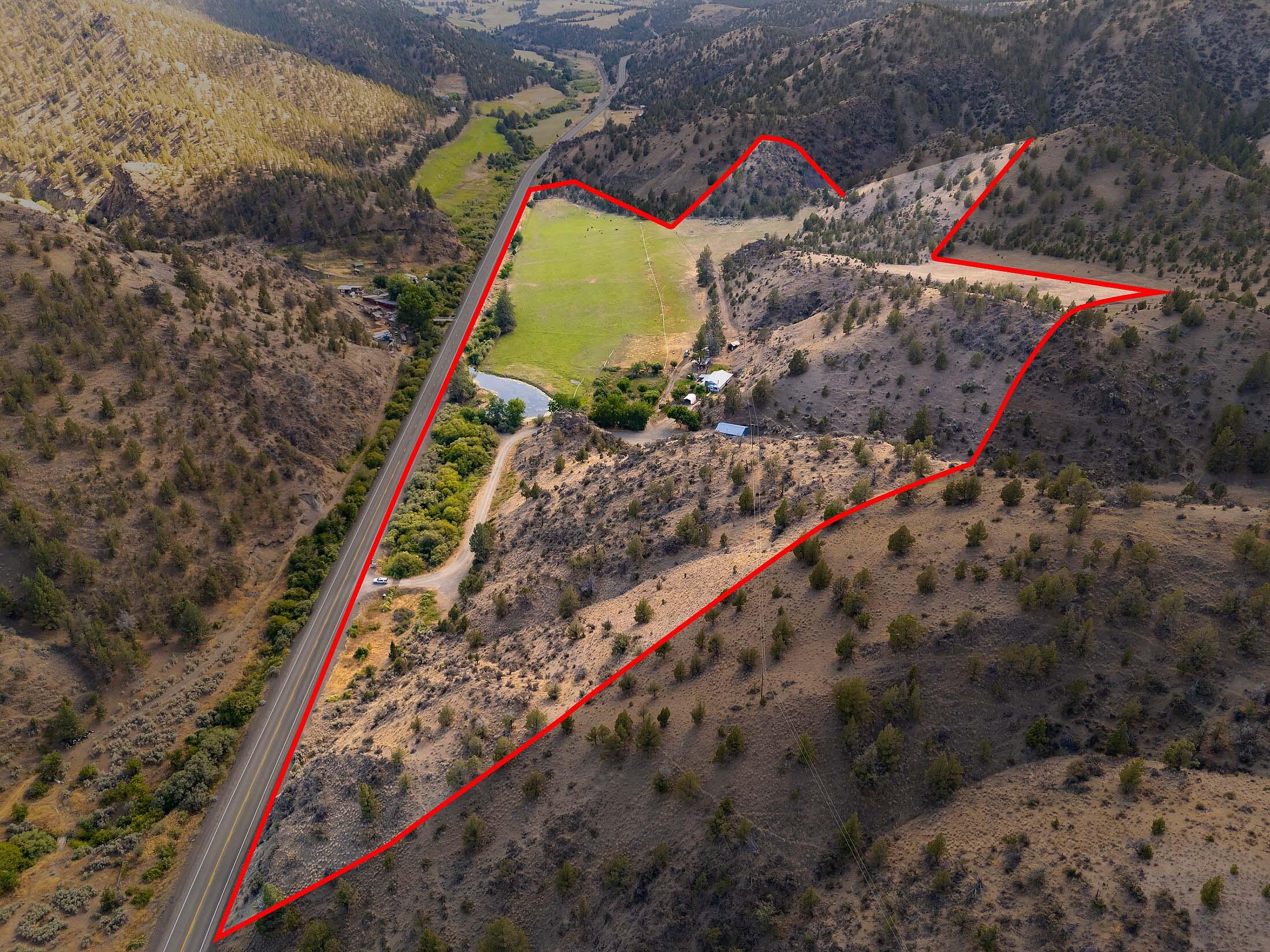 33084 Cougar Mountain Road, Mitchell