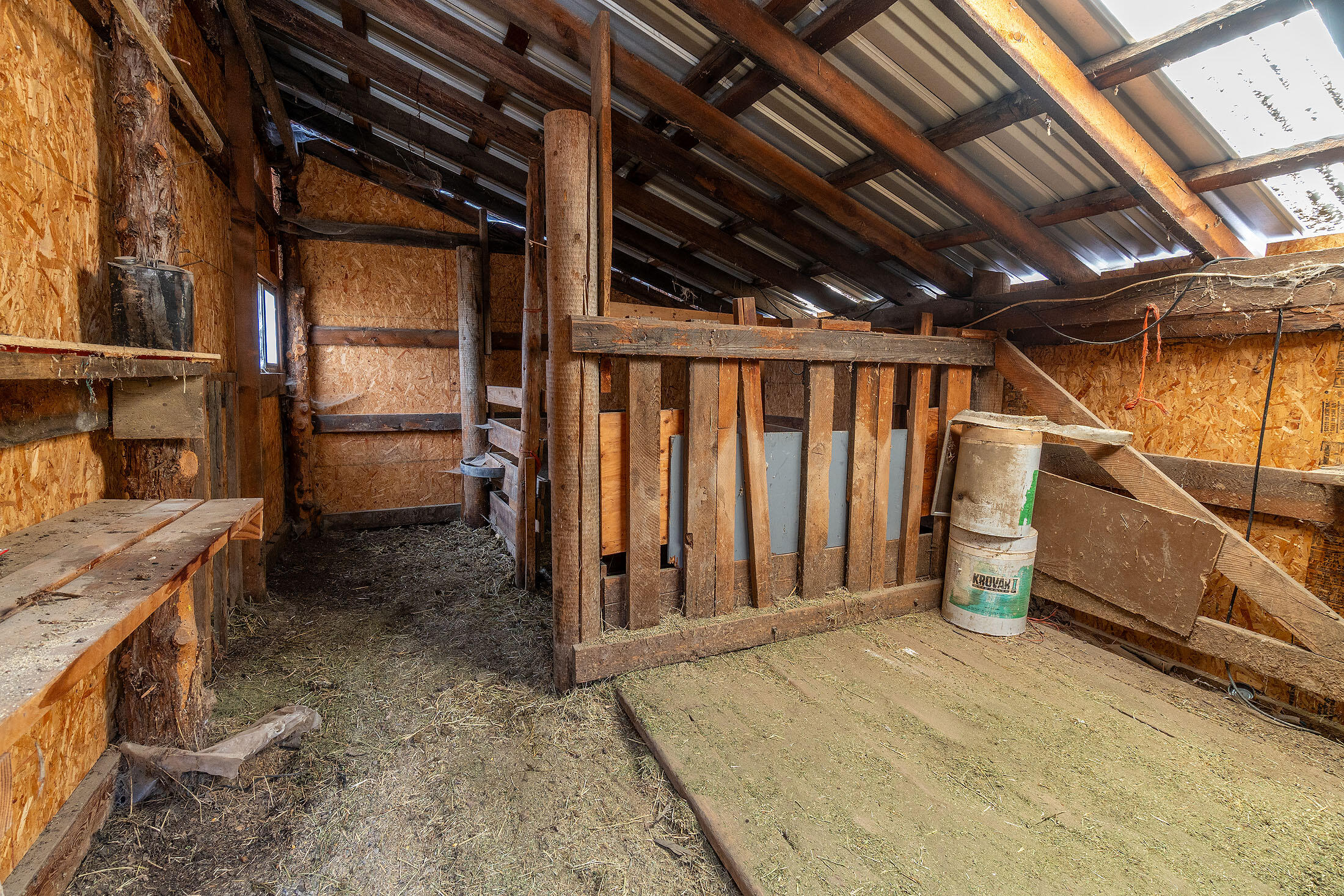 33084 Cougar Mountain Road, Mitchell