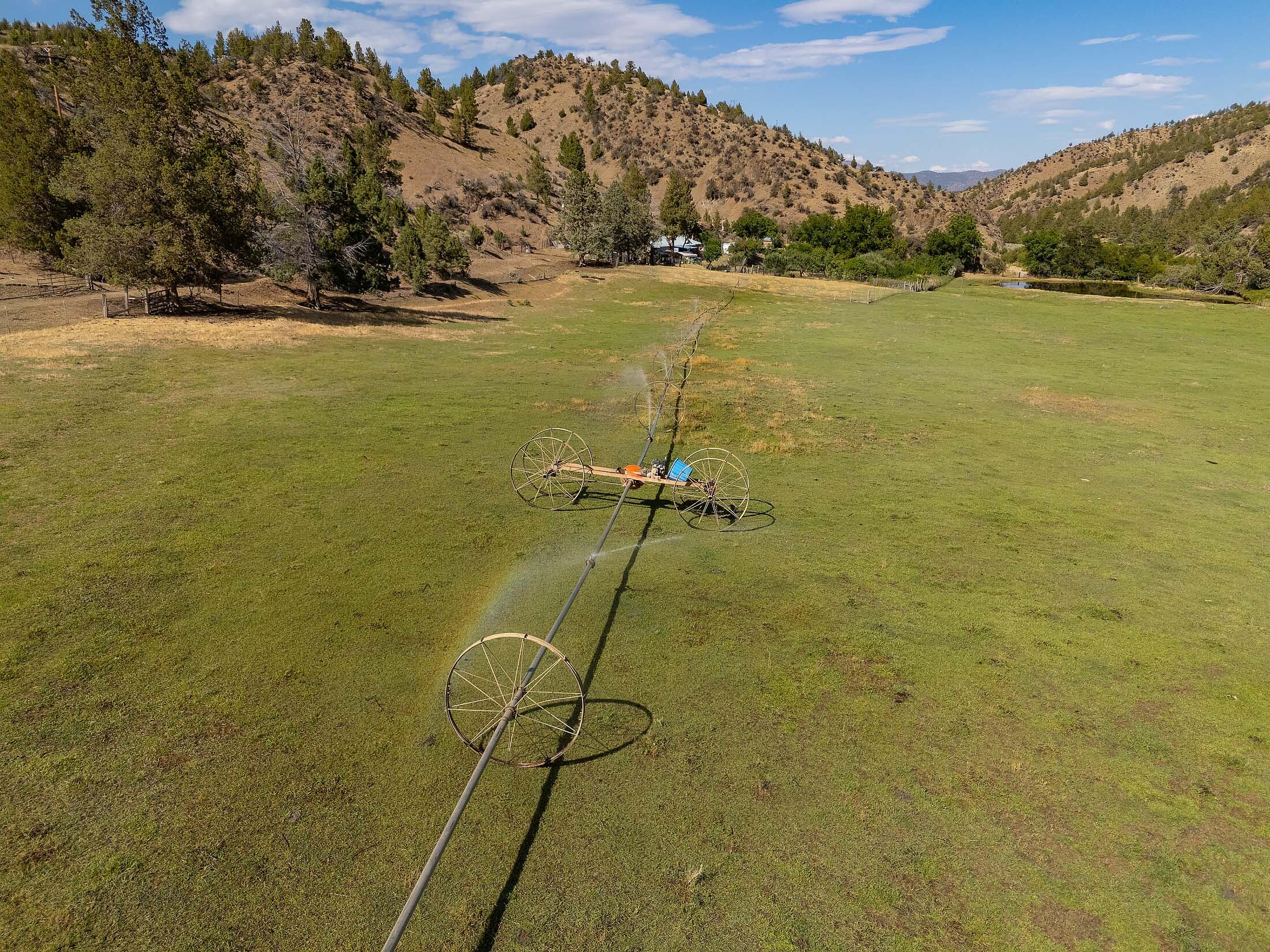 33084 Cougar Mountain Road, Mitchell