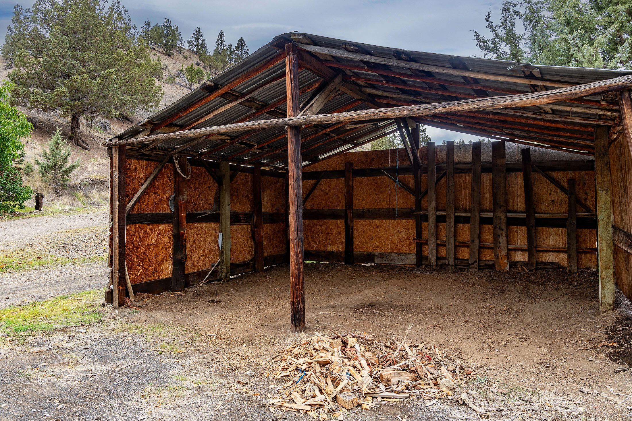 33084 Cougar Mountain Road, Mitchell