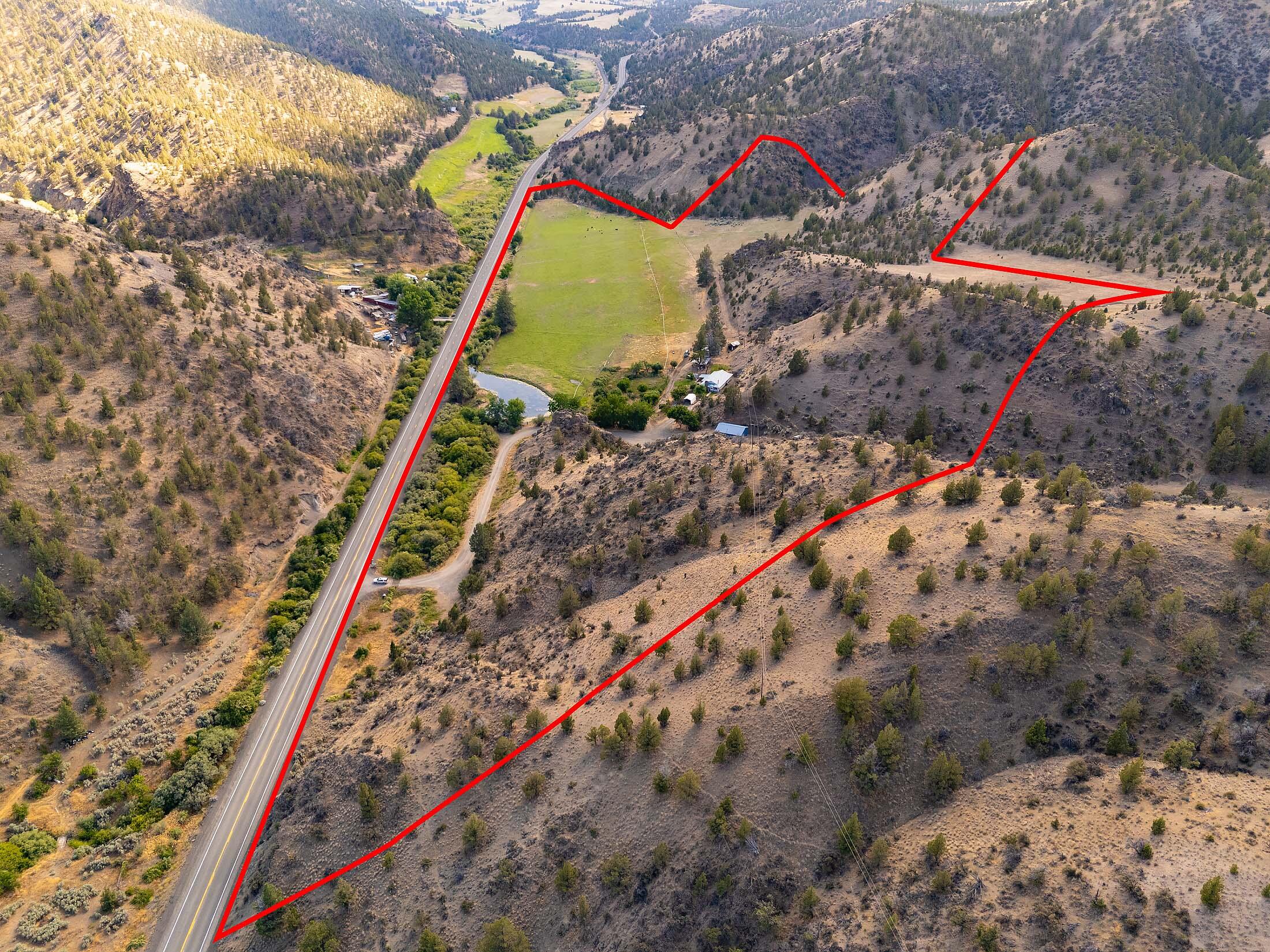 33084 Cougar Mountain Road, Mitchell