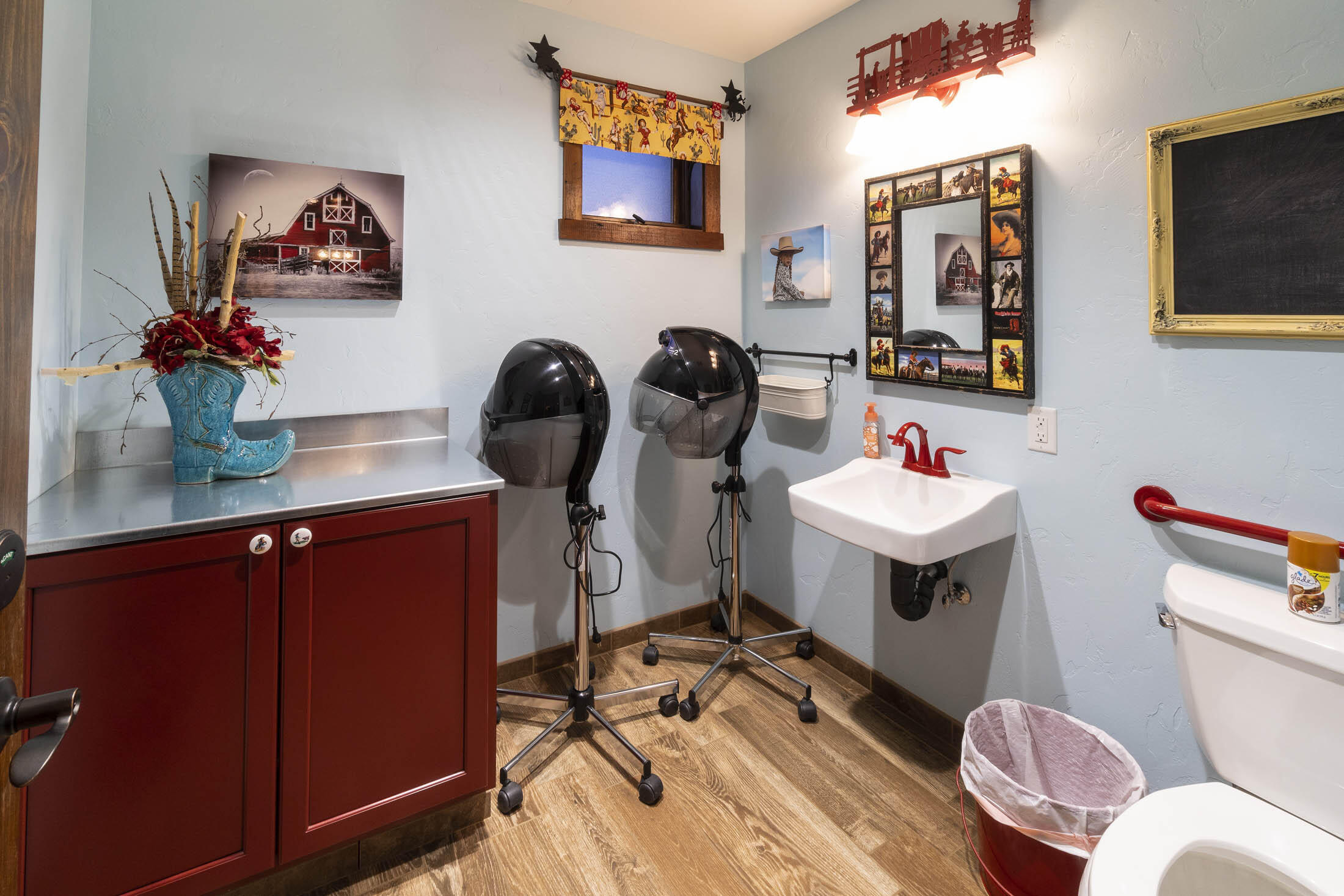 11288 SW Hwy 126, Powell Butte