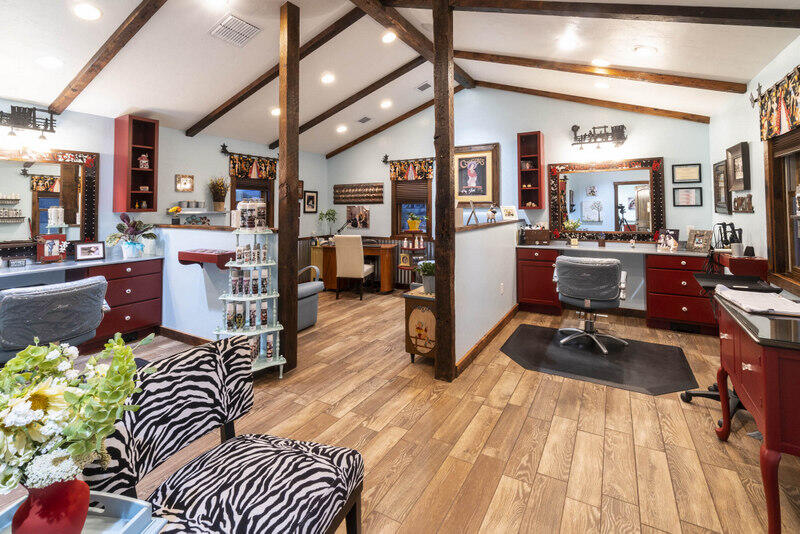 11288 SW Hwy 126, Powell Butte