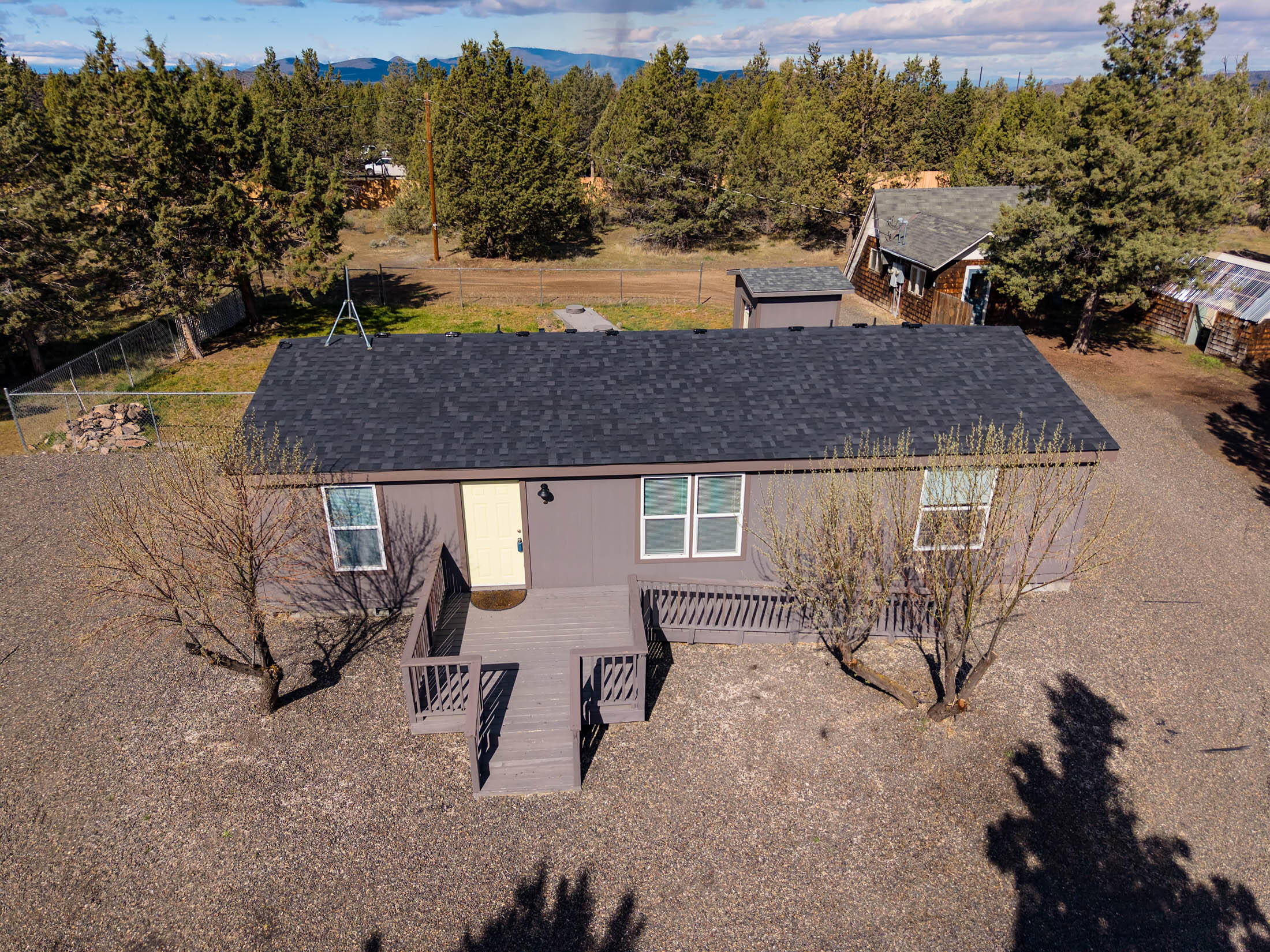 3491 SE Umatilla Loop