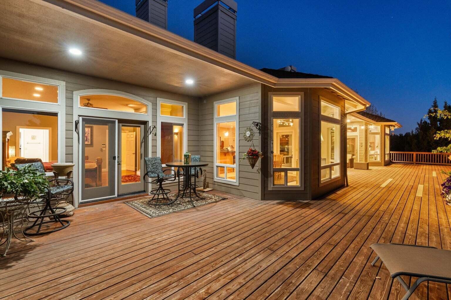 6904 SW Joshua Court