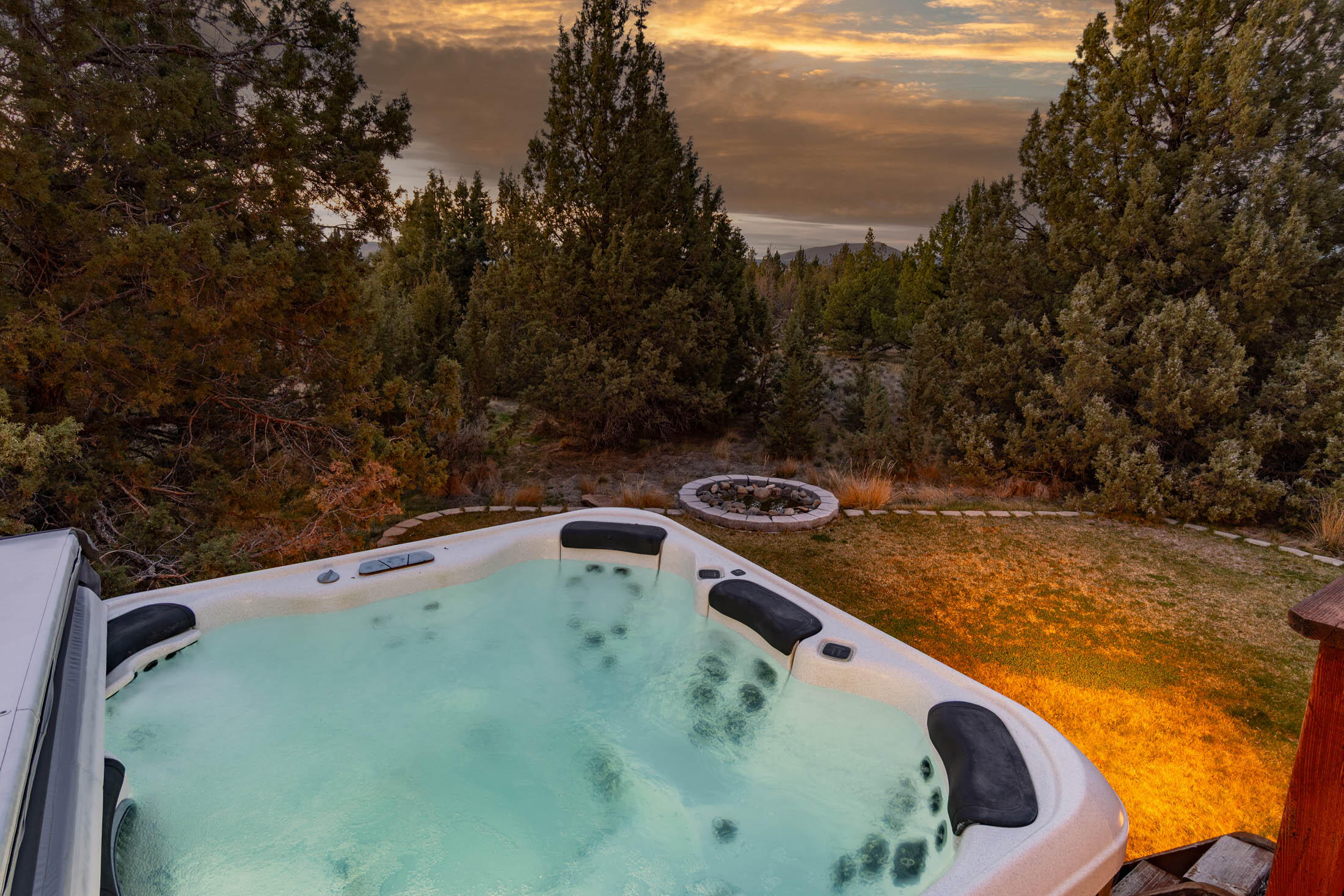 6904 SW Joshua Court