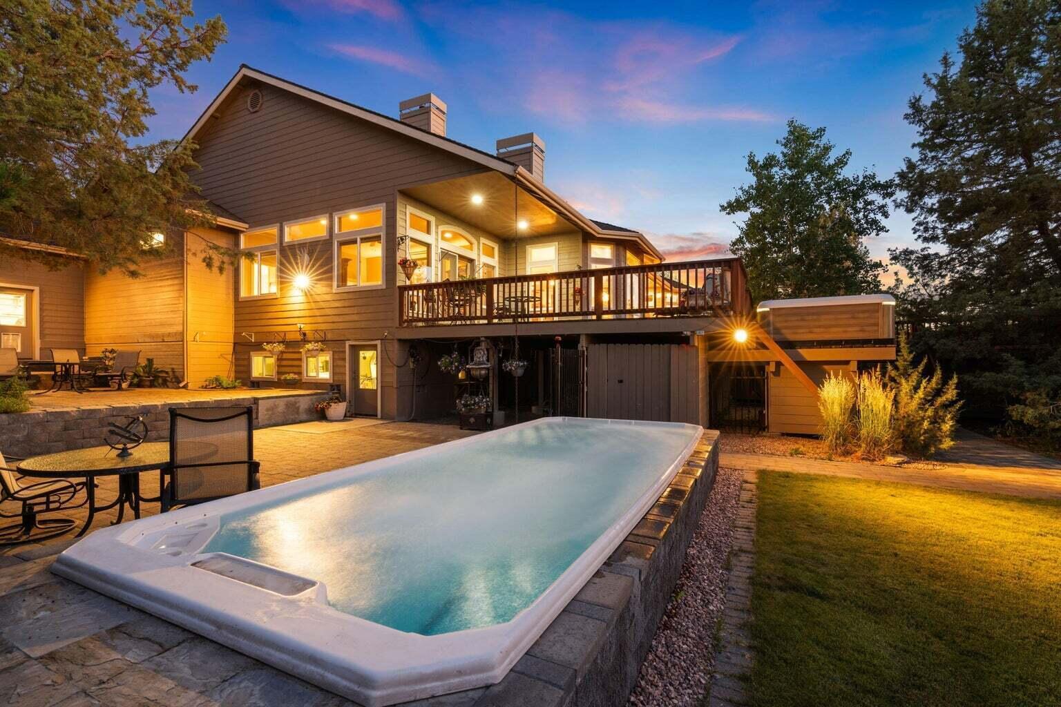 6904 SW Joshua Court