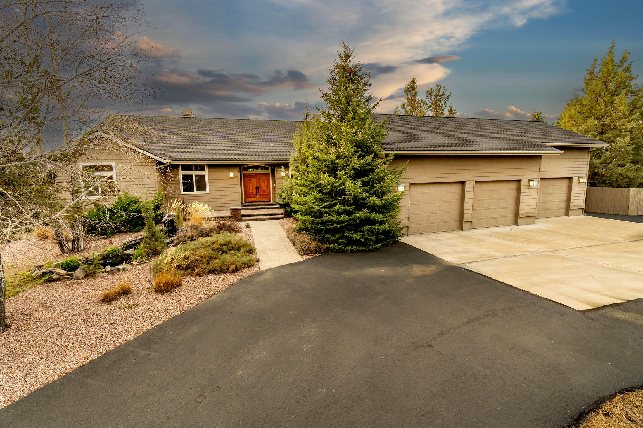 6904 SW Joshua Court