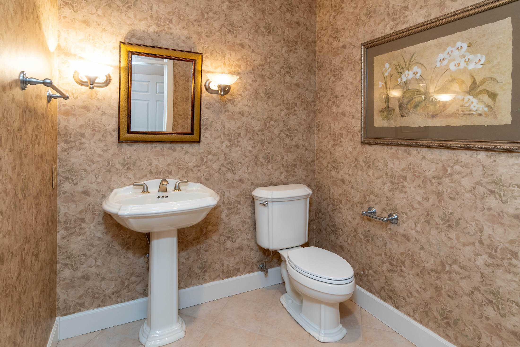 6904 SW Joshua Court